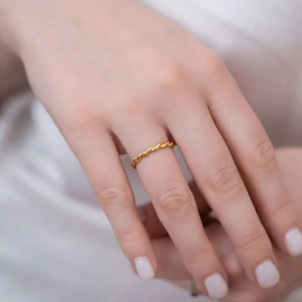 calm ring alva jewelry