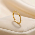 calm ring alva gold rings